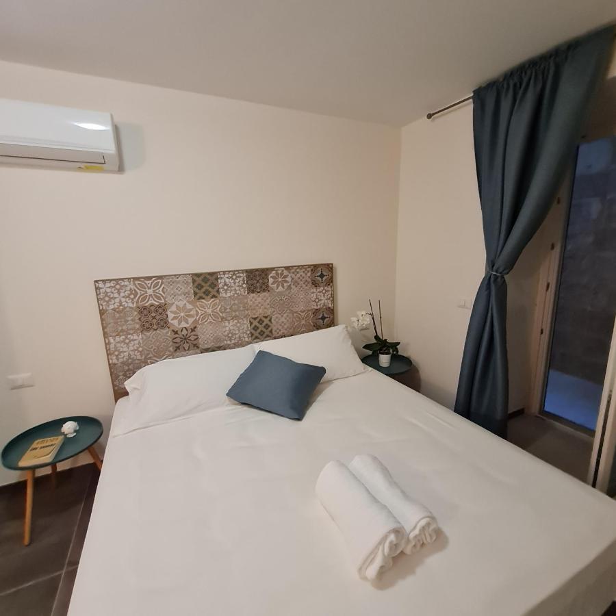 Lithos Rooms Матера Экстерьер фото