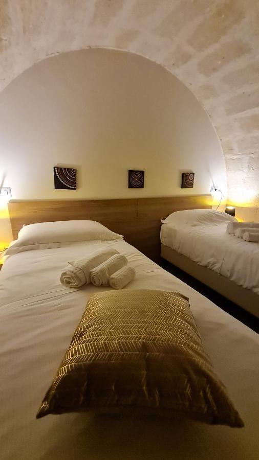 Lithos Rooms Матера Экстерьер фото